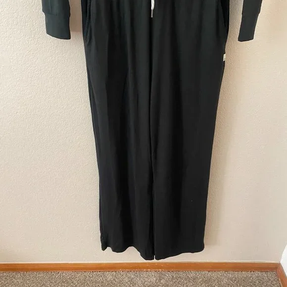 Vuori Lux Intentions Long Sleeve Jumpsuit - Picture 3 of 11